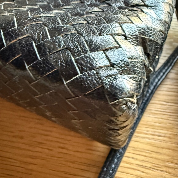 Fendi Black leather shoulder/crossbody bag! - Picture 8 of 9